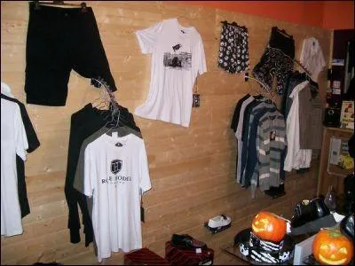 Qui s'occupe de la ligne de vtements 'Role Model'