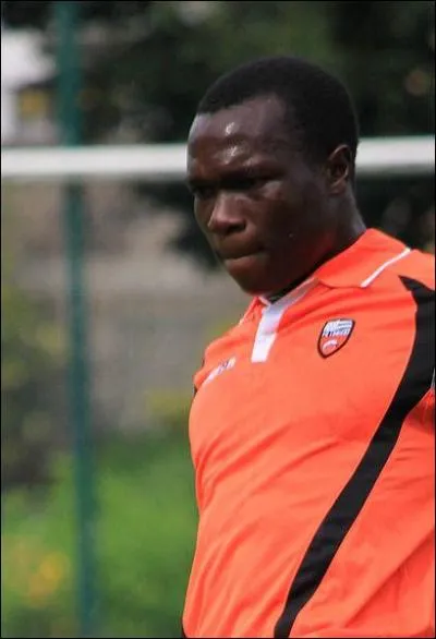 Qui est ce footballeur ?