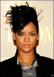 Qui est cette chanteuse ?