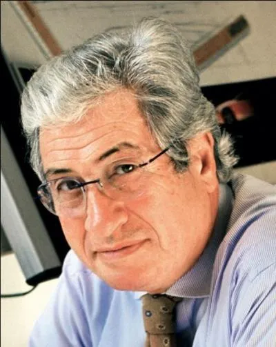 Par qui la Golf a-t-elle t dessine ?