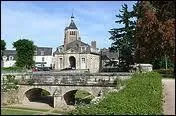 La ville Loirtaine de Chteauneuf-sur-Loire se situe en rgion ...