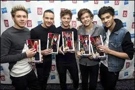 Qui est le seul irlandais et gaucher du groupe ?