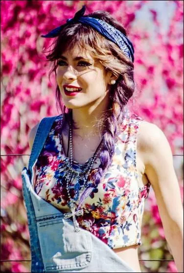 Entre qui va hsiter Francesca ?