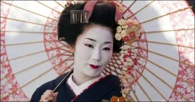 Les chaussettes traditionnelles, tabi, se ferment sur le ct pour pouser la forme de la cheville. Quelle autre particularit ont-elles ?