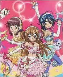 Combien de filles chantent et dansent avec Kilari ?