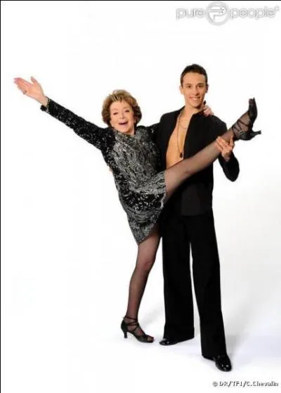 Marthe Mercadier danse avec ... ?