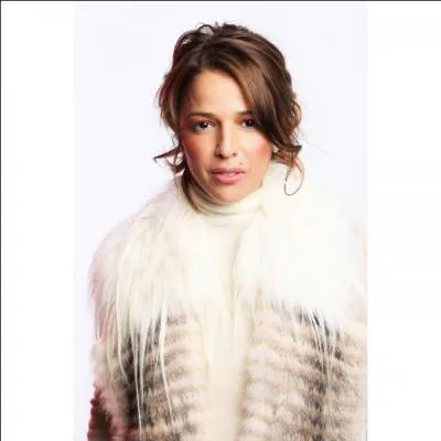 Avec qui danse Ndiya ?