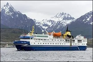 Combien de visiteurs visitent-ils la Gorgie du Sud chaque anne actuellement ?