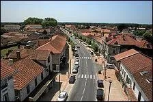 Nous sommes  Saint-Vincent-de-Tyrosse, commune situe ...