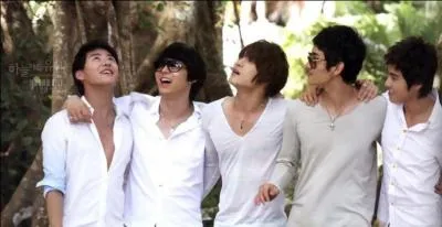 En quelle anne le groupe se spare-t-il ? *sniff*