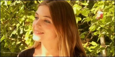 Que fait Aurélie après sa rupture avec Nicolas ?