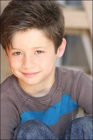 Comment s'appelle son petit frre ?