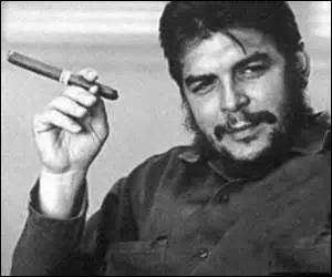 N le 14 juin 1928  Rosario de Santa Fe (Argentine), rvolutionnaire, homme politique d'Amrique latine (notamment de la rvolution cubaine), le 8 octobre 1967 les forces spciales boliviennes apprennent par un informateur le lieu de mon campement, encercl, je me rends aprs 3h de combat, le 9 octobre ordre est donn par le prsident bolivien de m'excuter pour viter un procs public, je suis .