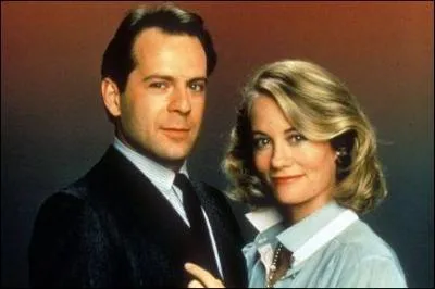 Avant de devenir une star de cinema Bruce Willis a jou dans quelle srie?