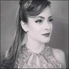 Que dcouvre Violetta au sujet de Maria ?