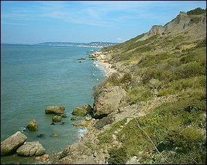 Nous voici arriv�s dans cette charmante station de la c�te ...