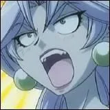 Commen s'appelle la mère de Maaka Karin ?