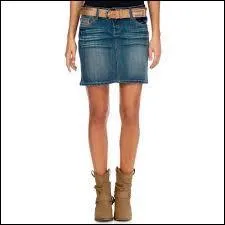 Comment s'appelle la jupe ci-dessous ?