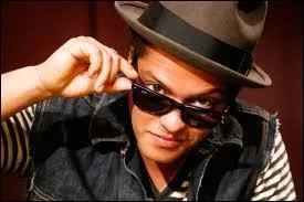 Qui est sur la photo ?