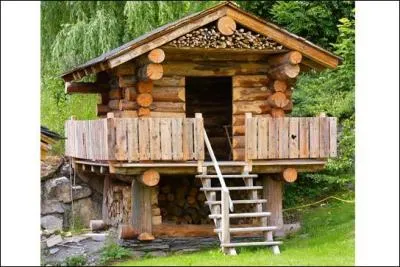  la base de nombreux chalets.