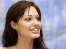Dans quel film n'a PAS joué Angelina Jolie ?