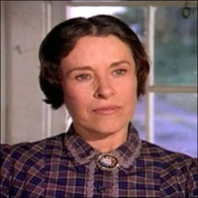 Quel est le prnom de Madame Olson ?