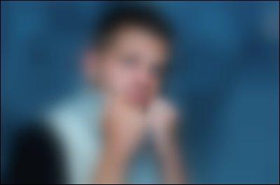 Et lui, il s'appelle :