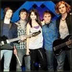 Comment s'appelle son groupe ?