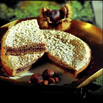 Aux corces d'oranges et aux chtaignes, il faut ajouter le secret de deux ptissiers pour obtenir ce gteau appel :