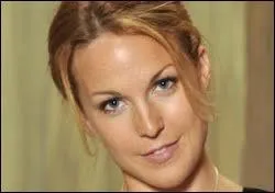 Qui est cette fille bientt maman ?