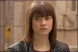 Qui est cette jeune fille ?