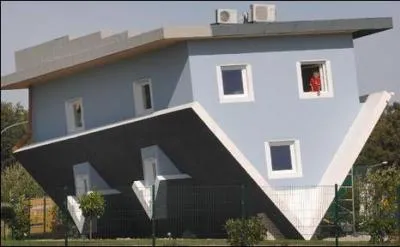 Cet architecte n'est srement pas un ... ,