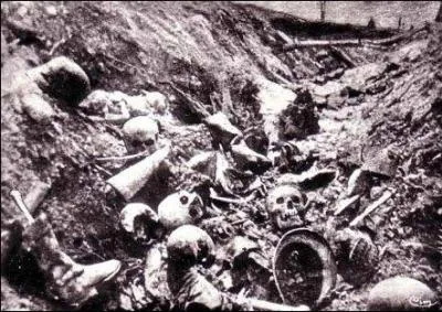 L'enfer de l'artillerie et le dsastre humain rendent compte d'un triste bilan. Combien y eut-il de morts de part et d'autre ?