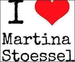 Est-elle clibataire ?