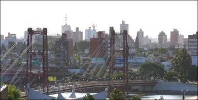 O les villes de Rosario, La Plata et Santa Fe de la Vera Cruz sont-elles localises ?