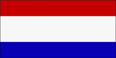 Quel pays a un drapeau composé de trois bandes horizontales, l'une rouge, l'autre blanche et la dernière, bleue ?