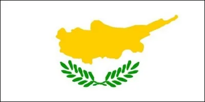 Que représente la partie en jaune sur le drapeau de Chypre ?