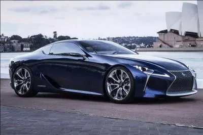 Lesquelles de ces marques automobiles appartiennent-elles au japonais Toyota, l'un des leaders de l'automobile mondiale ?