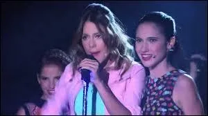 Quelle chanson interprte-t-elle ?