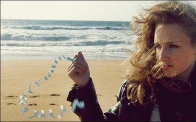 Au bord de l'eau, y'a cette fille qui m'appelle !