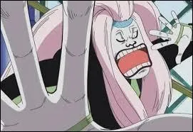 Qui a des cheveux roses ?