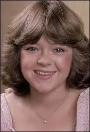 Celle-ci, prnomme Vicky, avait la chance de suivre son pre partout, car il tait capitaine d'un navire de croisire. Quel tait le nom du paquebot dirig par le Capitaine Stubbings ?