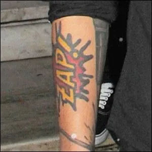 Que signifie le tatouage de Zayn  ZAP  ?