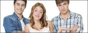 Violetta hsite entre deux garcons. Lesquels ?