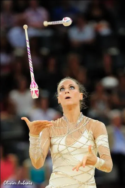 Quelle a t sa premire comptition internationale ?