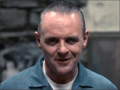 Que fait Hannibal Lecter lorsqu'il tue ses victimes ?