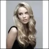 Comment s'appelle l'actrice qui interprte Katie Bell ?