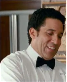 Ramone / Oscar Nuez. Celui-l, il fallait l'inventer ! Il est tour  tour : serveur, strip-teaseur, grant d'une suprette et ministre !