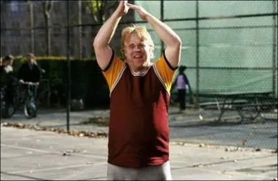 Sandy Lyle / Philip Seymour Hoffman. Le pote de Reuben ( Ben Stiller). Comdien has been, il loupe tous ses paniers de basket quand il joue avec Reuben, notamment lors d'une partie mmorable.