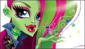 Elle a la peau verte.